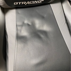 ゲーミングチェアの画像