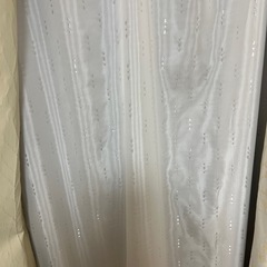 （お譲り決まりました）カーテンとレースカーテン（遮光1級）の画像