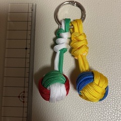 バレーボール　　パラコードストラップの画像