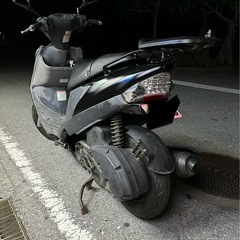 スズキv125gの画像