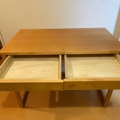 【お譲り決まりました】ニトリ学習机•家事机•作業台にもの画像