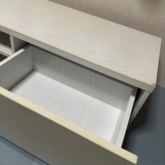 テレビボードの画像