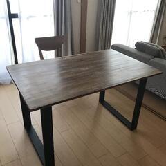 テーブル脚の画像