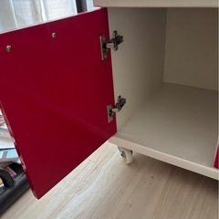 テレビボードの画像
