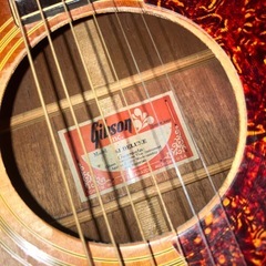 アコースティックギター　Gibson sj deluxeの画像