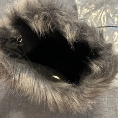 【美品】毛皮のショルダーバッグの画像