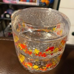 お話し中✴︎昭和レトロ　キャンディポット　蓋付き容器　小物入れ　花柄の画像