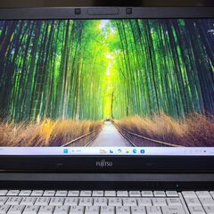 【美品】【Windows11】富士通 Lifebook A576/TX Corei5/メモリ8GB/SSD256GB MicrosoftOffice付の画像