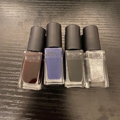 【今月末処分予定】マニキュアセットの画像