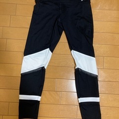 Victoria secret PINK レギンスの画像