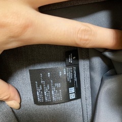 ユニクロ　スーツ　未使用の画像