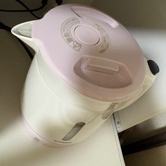 電気ケトルの画像
