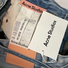 Acne Studios デニムの画像