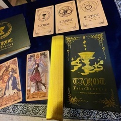 タロット占い道具10点セット（タロットカード＆タロットクロス＆ルーンストーン）の画像
