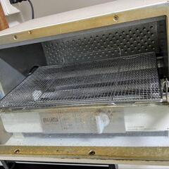 HITACHI オーブントースター 2010年製の画像