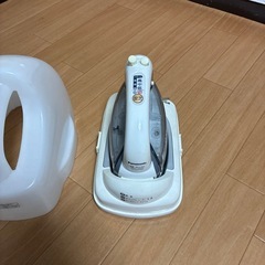 パナソニック製　アイロン
の画像