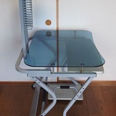 差し上げます】　中古パソコンデスク　FB-01M　引き取り限定　パソコンラックの画像