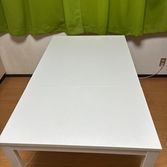 IKEA ダイニングテーブルの画像