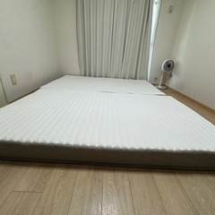 本日まで！セミダブルマットレ2台の画像