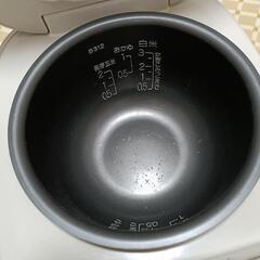 象印　炊飯器　3合炊きの画像