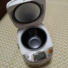 象印　炊飯器　3合炊きの画像