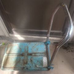 折りたたみ式　運搬台車の画像