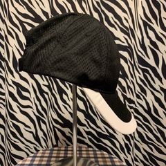 【美品】adidas メッシュキャップ ブラック フリーサイズの画像