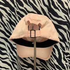 【美品】converse キャップ ピンクの画像