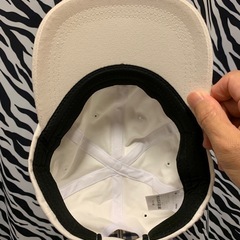【美品】キャップ ホワイト　の画像