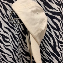 【美品】キャップ ホワイト　の画像