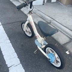 ストライダーの画像