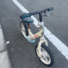 ストライダーの画像