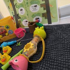 お風呂おもちゃ　アンパンマンなどの画像
