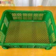 収穫用コンテナ　サンコー#B40-2 お安くお譲りしますの画像