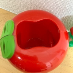 マクドナルドハッピーセットおもちゃはらぺこあおむしカップの画像