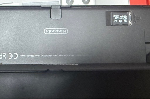 Nintendo Switch（有機ELモデル）128GBメモリーカード付き