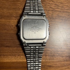 CASIO 腕時計の画像