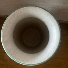 傘立て　陶器
の画像