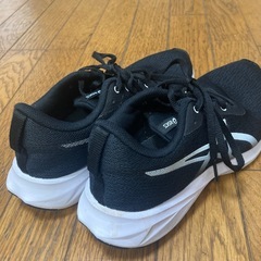 スタバギフトカード付き⭐️アシックスシューズVERSABLAST2の画像
