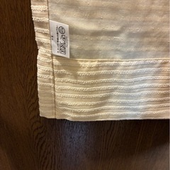【新品未使用】カーテンの画像