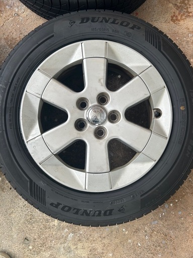 値下げしました。タイヤセット売り