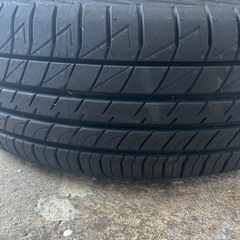 タイヤセット売りの画像