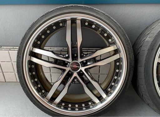 タイヤ　ホイール