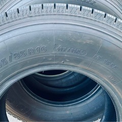 2021.22年製　205/85R16 スタッドレス　ice GUARD ヨコハマタイヤの画像