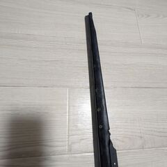 【8月中旬頃まで】ウィンターブレード V98NH-70W2 1本 1シーズン使用 冬ワイパーの画像