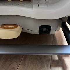 ベビーチェア (電動バウンサー機能付き)の画像