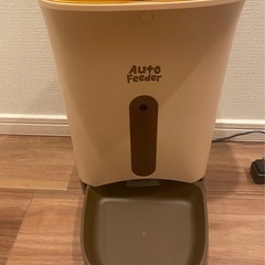 値下げしました！ペット用自動給餌器(カメラ付・リモート操作) の画像