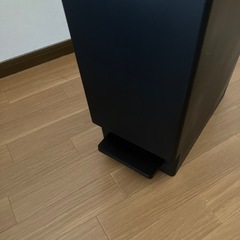 ゴミ箱ペダル式（黒）の画像