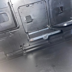 車内で食べ物、飲み物を置く台の画像