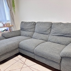 【1年程使用】ニトリ 布張りカウチソファ グレーの画像